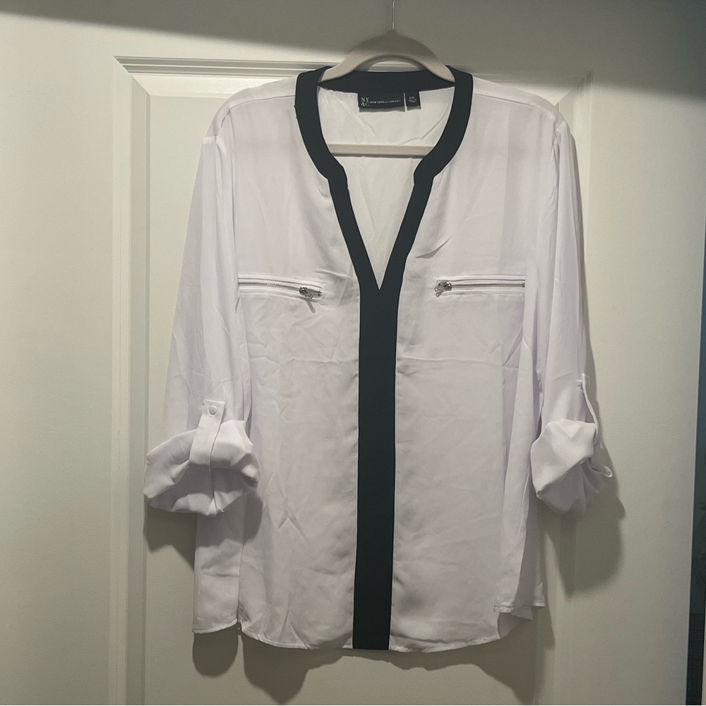 NY & Company Zip Pocket Top